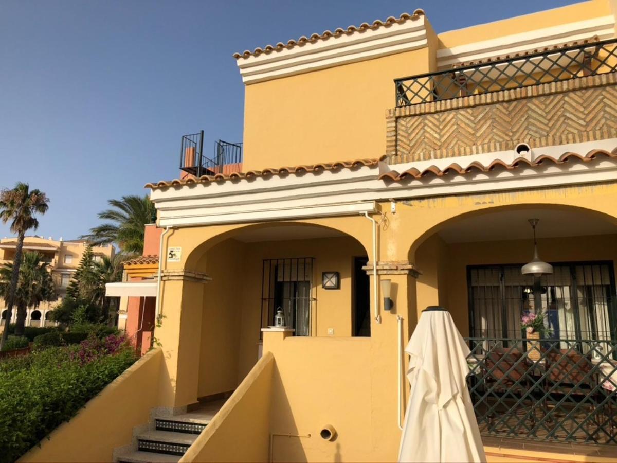 Adosado Primera Linea De Playa En Jardines De Zahara Ferienhaus